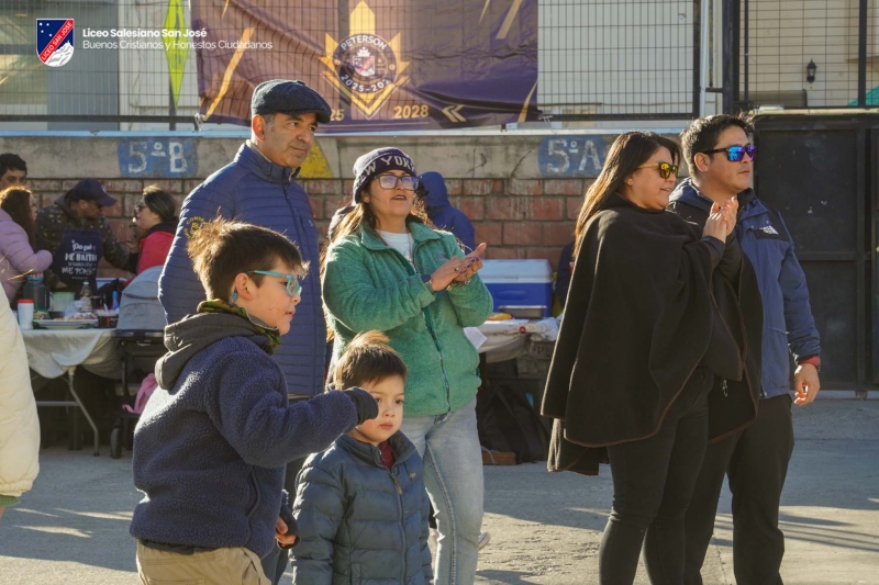 El Liceo San José enciende la fraternidad con una nueva versión del tradicional